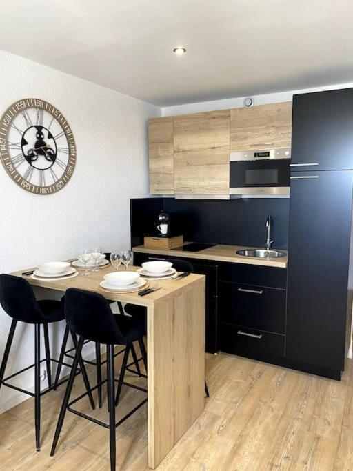 Magnifique Studio Calais Plage Parking Gratuit Exterior photo